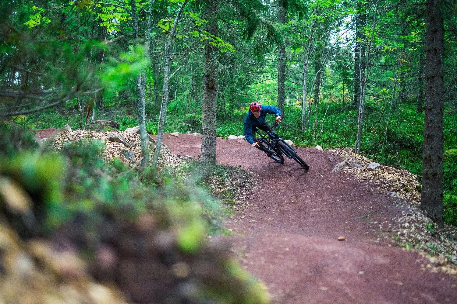 Fyren som kjører MTB på Orsa Grönklitt.